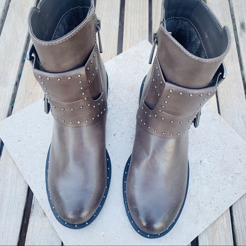 Charles David Clark Studded Boots NEW $329 - Picture 7 of 10